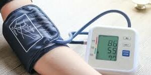 adhesive tape bandage