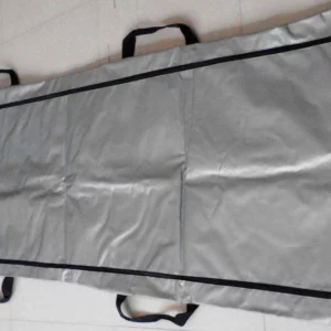 body bag with straight zip – supported pvc – 550 micron – small