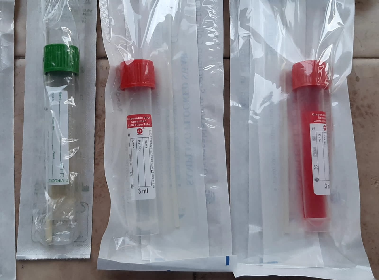 Examination couch with stirrups - Image 14