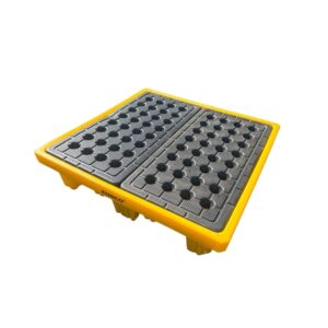 Poly Spill Pallet – 4 Drum Capacity – Polyethylene – 135 x 135 x 30 cm – SPP104