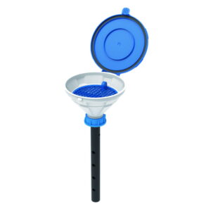 SCAT Funnel with lid “MARCO”, V2.0, S50, PE-HD, with lance (220 mm) and removable sieve