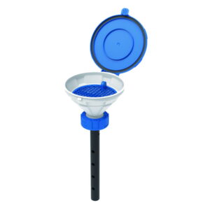 SCAT Funnel with lid “MARCO”, V2.0, S60/61, PE-HD, with lance (220 mm) and removable sieve