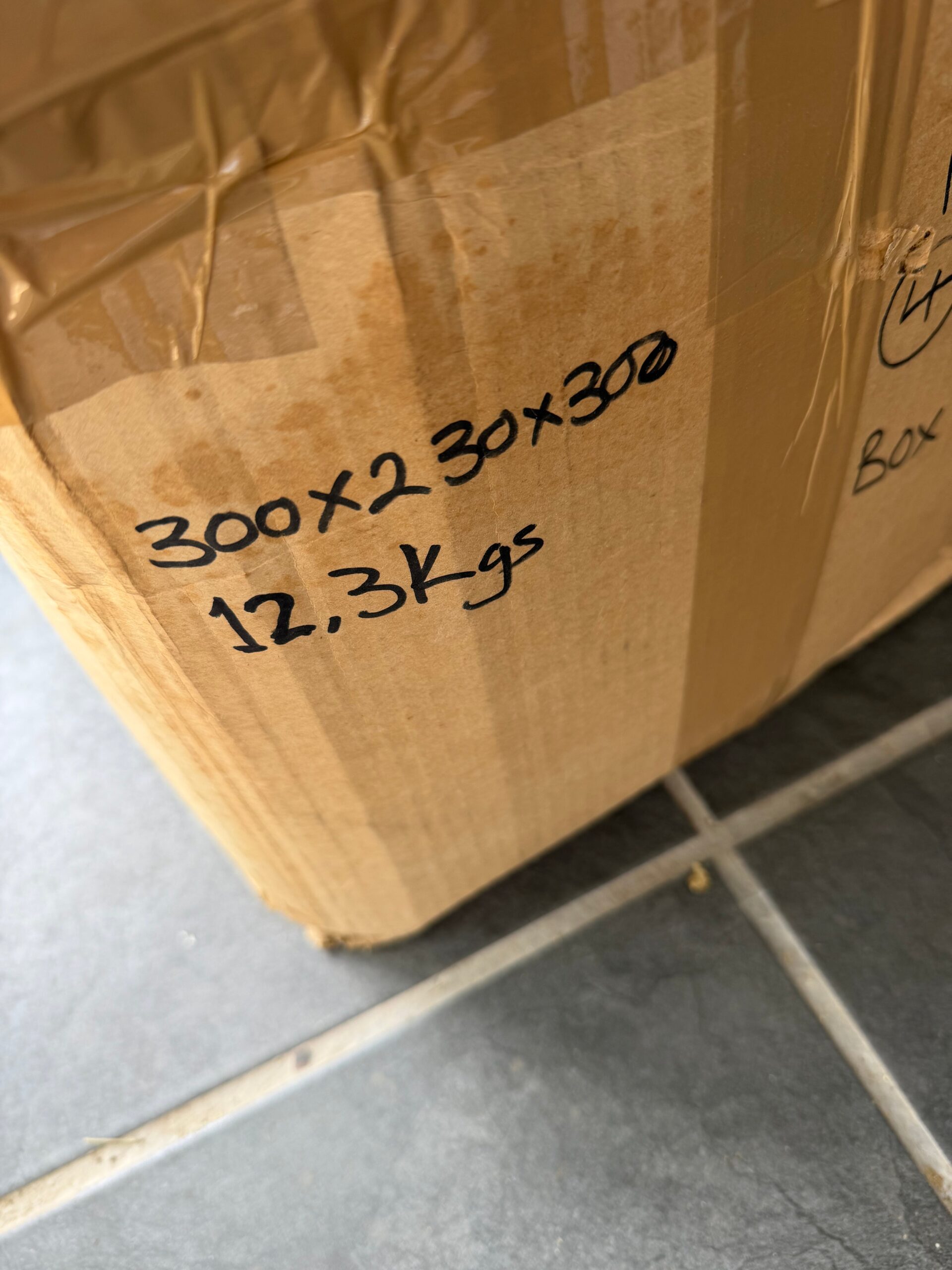 non-woven coverall 30gsm - Image 3
