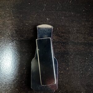 Orly magnetic brooch