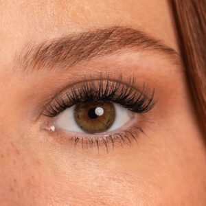 Eyelash Extensions Training – One-on-one