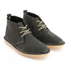 Bata Safari Odyssey Ladies Black Size 4